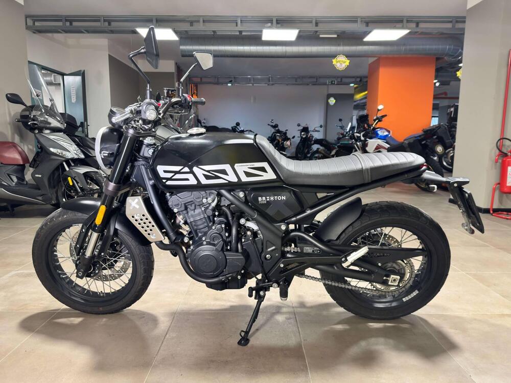 Brixton Motorcycles Crossfire 500 X (2021 - 25) (4)