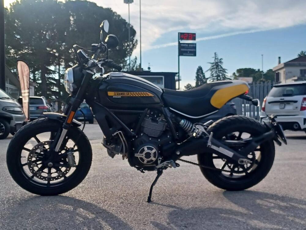 Ducati Scrambler 800 Full Throttle (2017 - 21) (2)