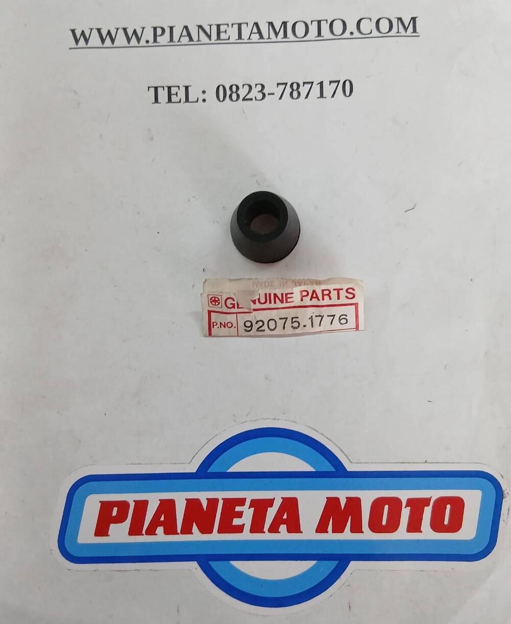 9207541776 GOMMINO SUPPORTO MANUBRIO Kawasaki