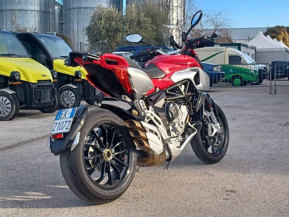MV Agusta Stradale 800 EAS ABS (2015 - 17) (5)