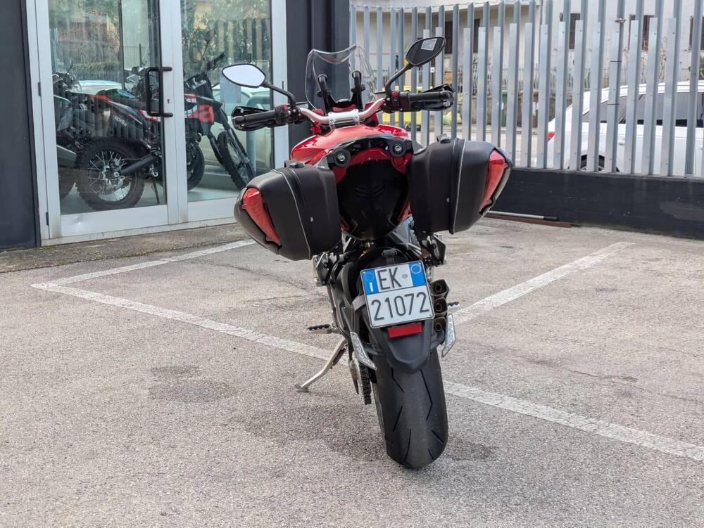 MV Agusta Stradale 800 EAS ABS (2015 - 17) (11)