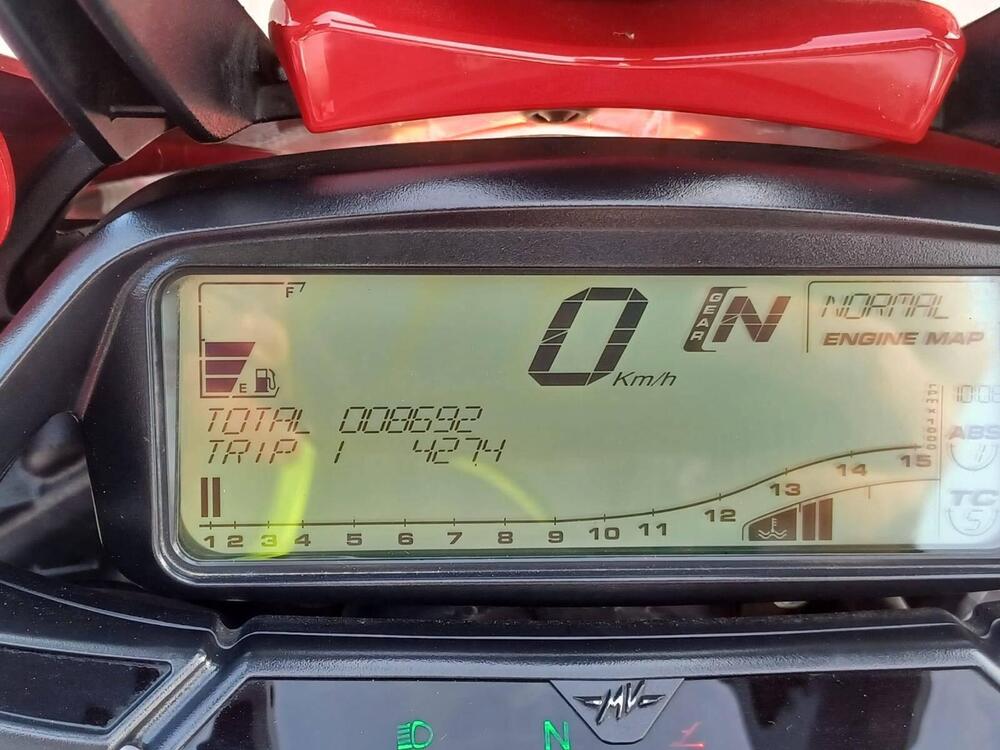 MV Agusta Stradale 800 EAS ABS (2015 - 17) (12)