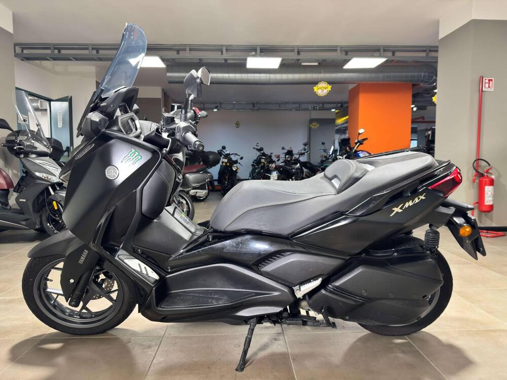 Yamaha X-Max 300 Tech Max (2021 - 24) (4)