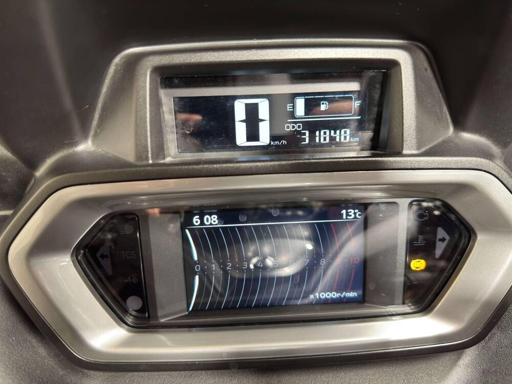 Yamaha X-Max 300 Tech Max (2021 - 24) (5)