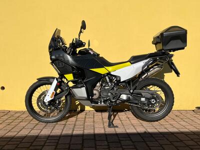 Husqvarna Norden 901 (2022 - 25) usata