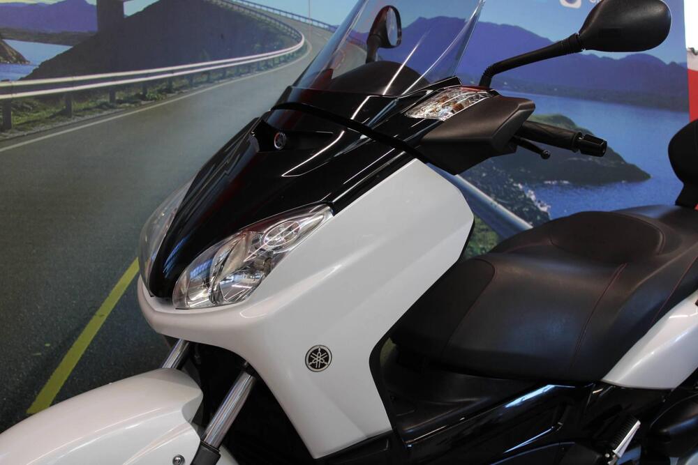 Yamaha X-Max 250 (2007 - 09) (8)