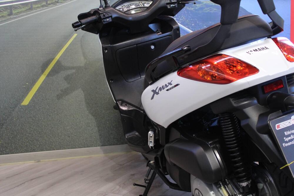 Yamaha X-Max 250 (2007 - 09) (17)
