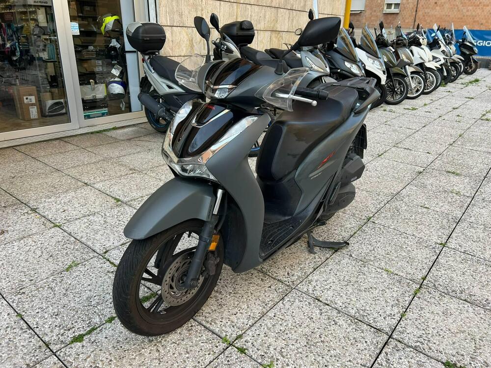 Honda SH 150i (2020 - 23) (2)