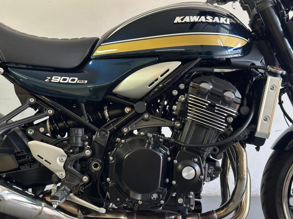 Kawasaki Z 900 RS (2022 - 25) (4)
