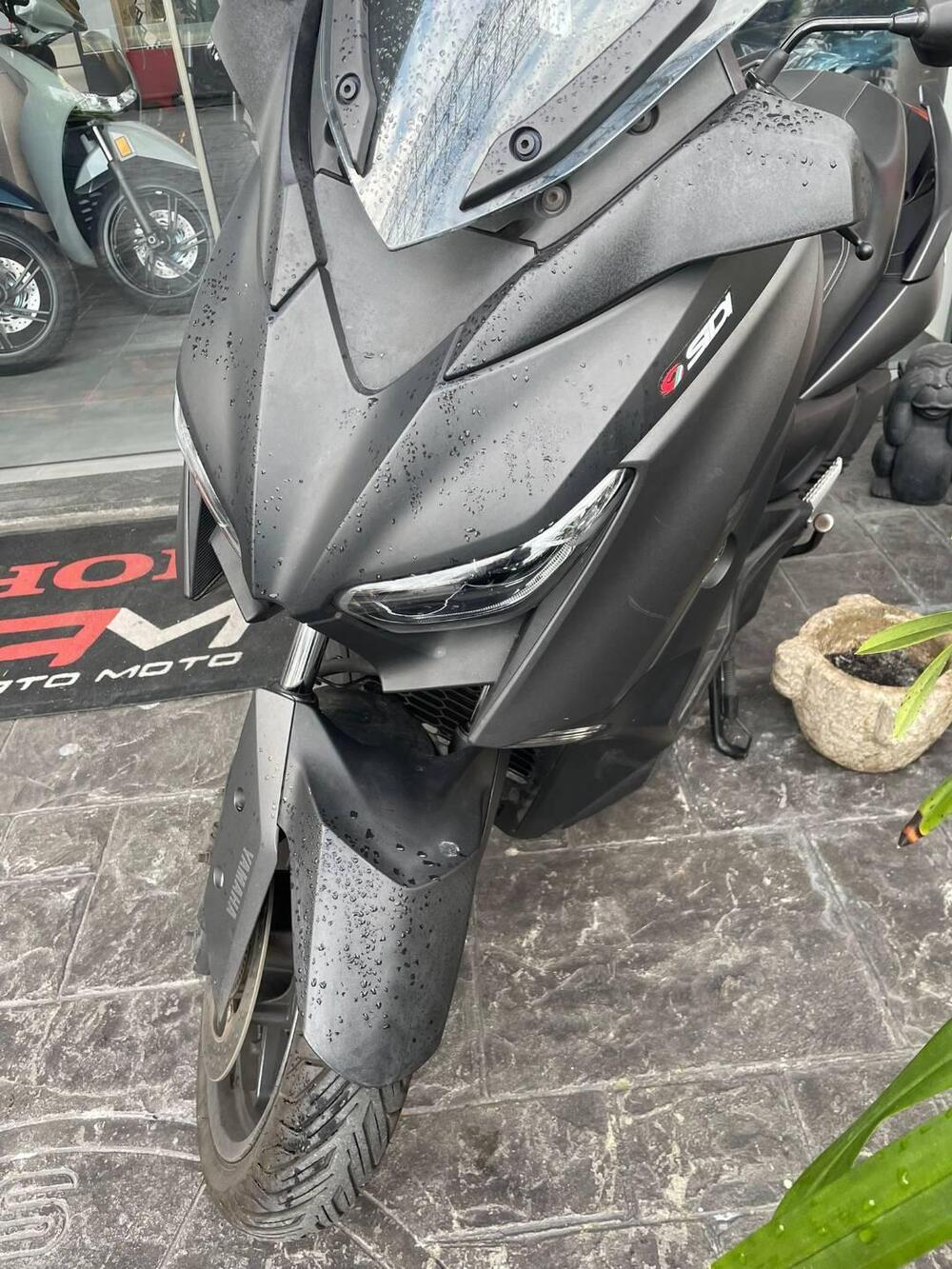 Yamaha X-Max 300 (2021 - 24) (2)