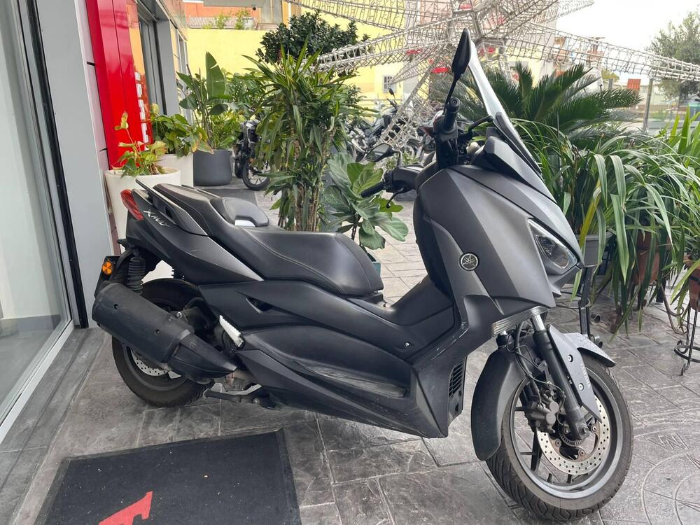 Yamaha X-Max 300 (2021 - 24) (4)