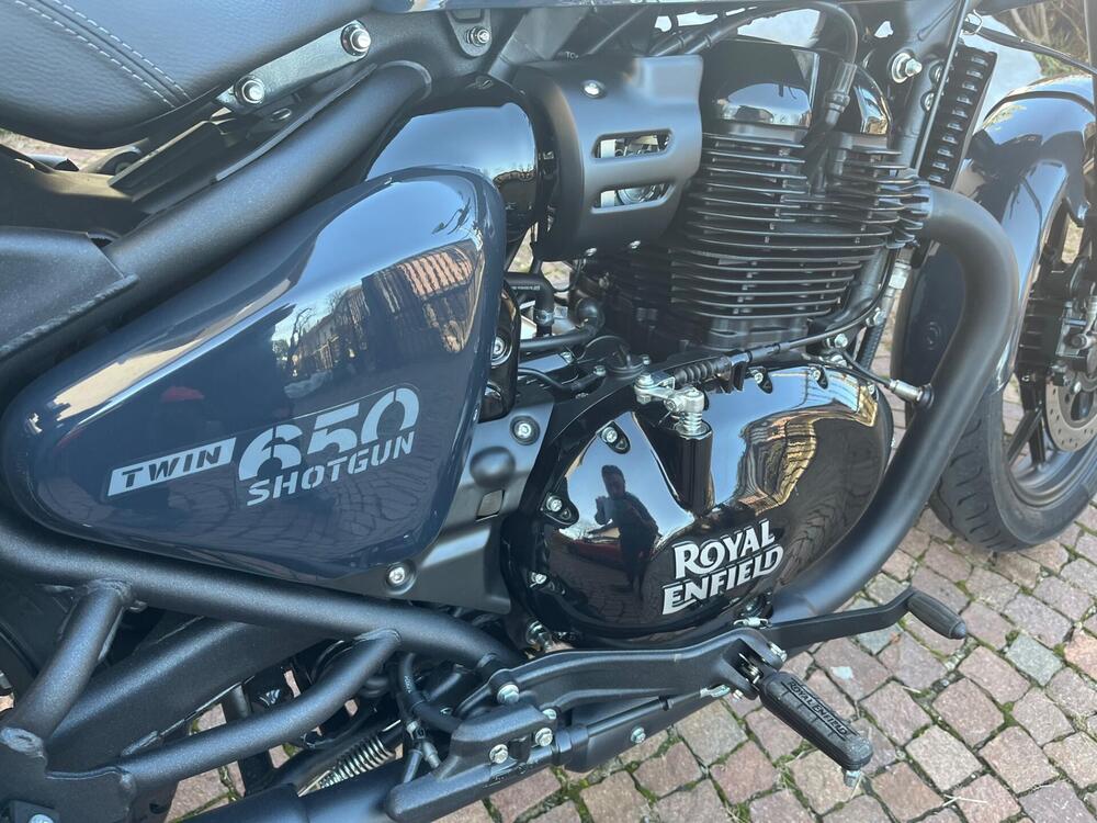 Royal Enfield Shotgun 650 (2024 - 26) (7)
