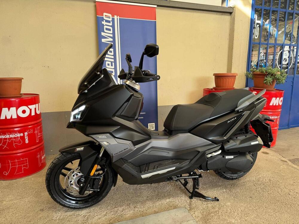 Sym ADX 300 (2024 - 25) (8)