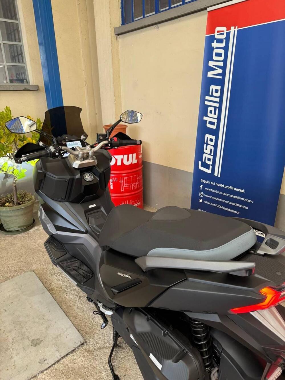 Sym ADX 300 (2024 - 25) (13)