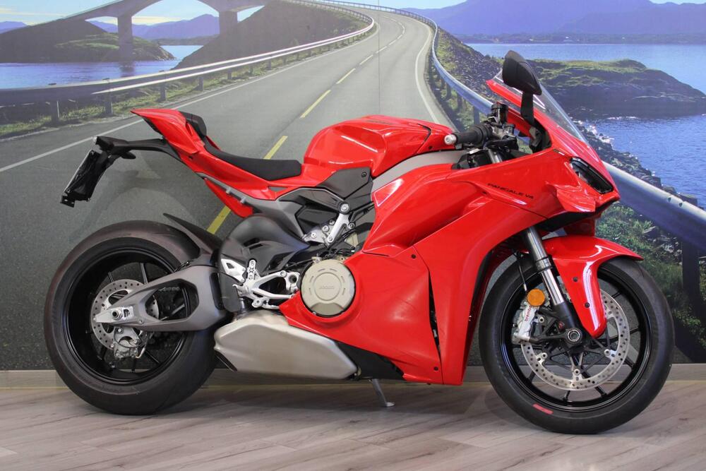 Ducati Panigale V4 (2025) (5)