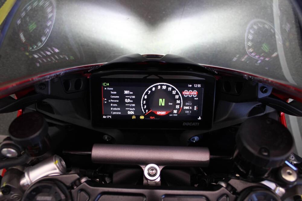 Ducati Panigale V4 (2025) (6)