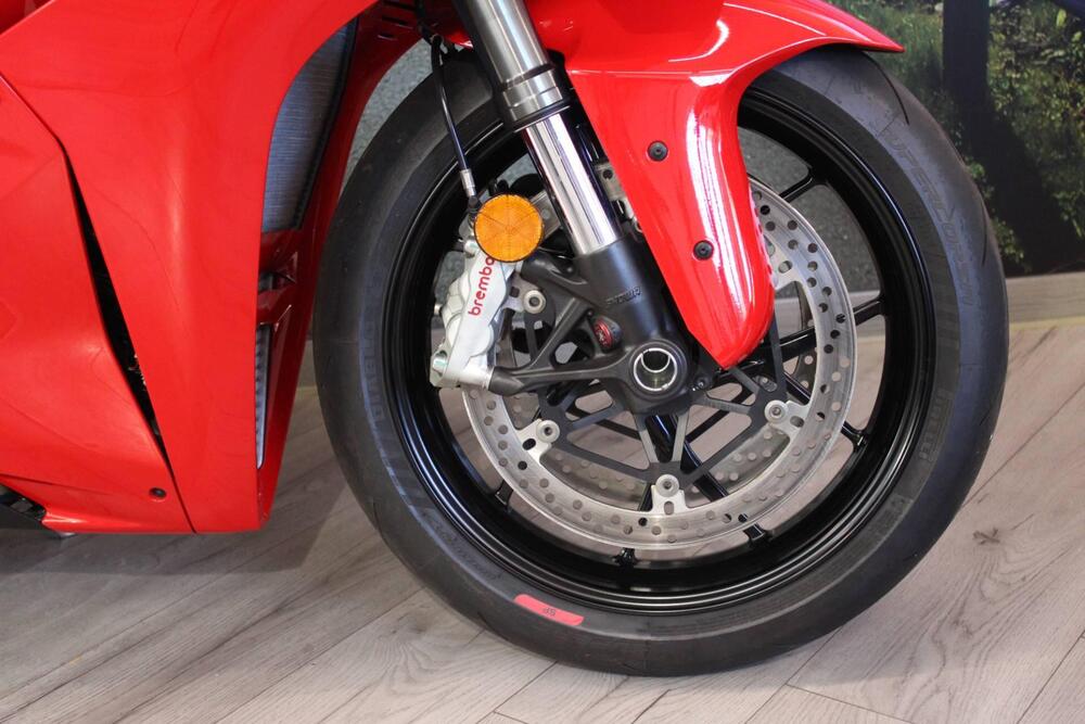 Ducati Panigale V4 (2025) (13)