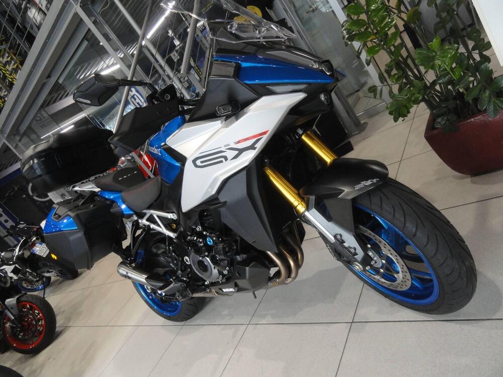 Suzuki GSX-S1000GX Touring (2024 - 25) (2)