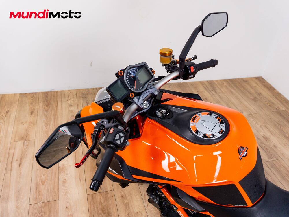 KTM 1290 Super Duke R ABS (2014 - 16) (11)