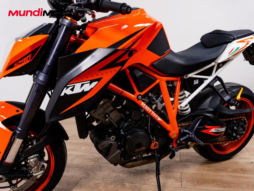 KTM 1290 Super Duke R ABS (2014 - 16) (9)
