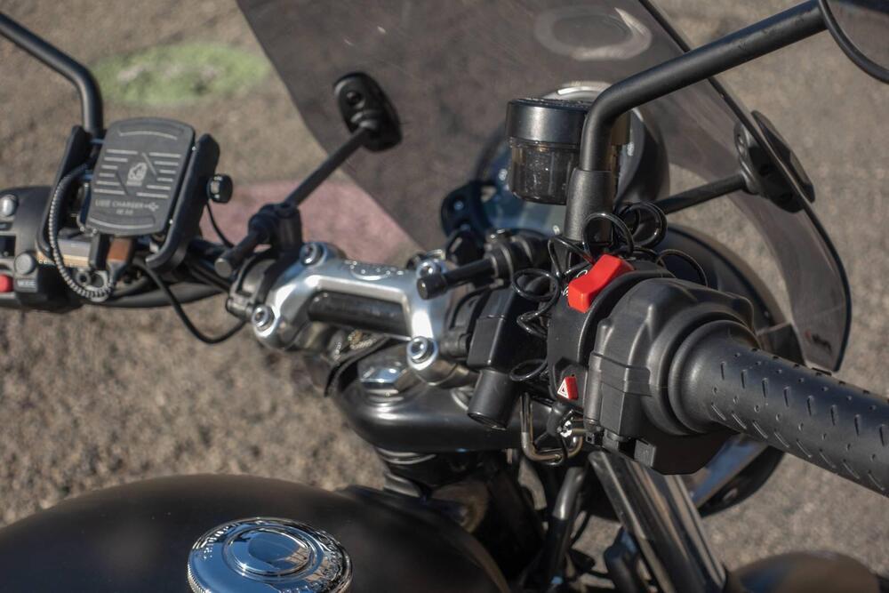 Triumph Speed Twin 900 (2023 - 24) (4)