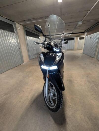 Honda SH 350 (2021 - 24) usata