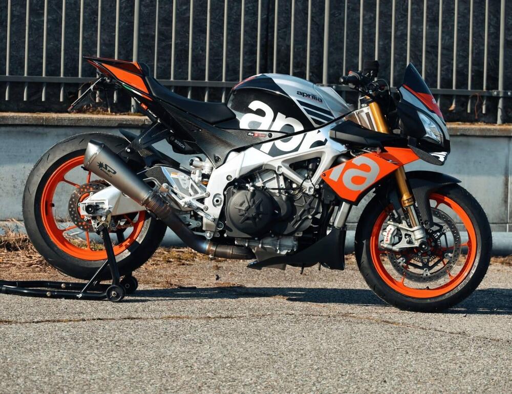 Aprilia Tuono V4 Factory (2017 - 18)