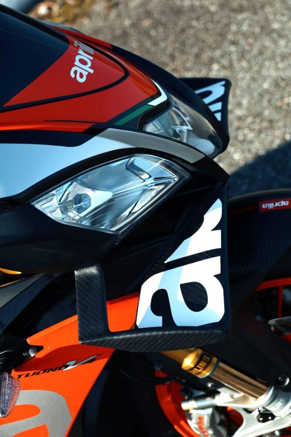 Aprilia Tuono V4 Factory (2017 - 18) (5)