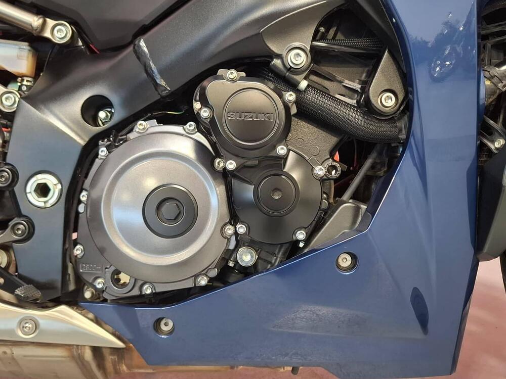 Suzuki GSX-S1000GT (2022 - 24) (14)