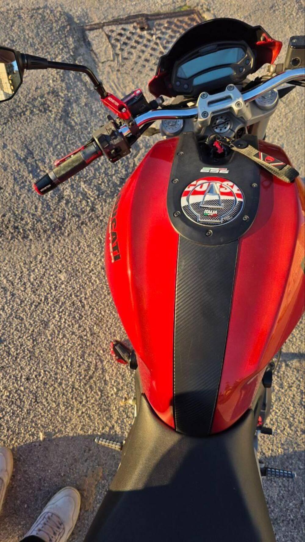 Ducati Monster 696 Plus (2007 - 14) (6)