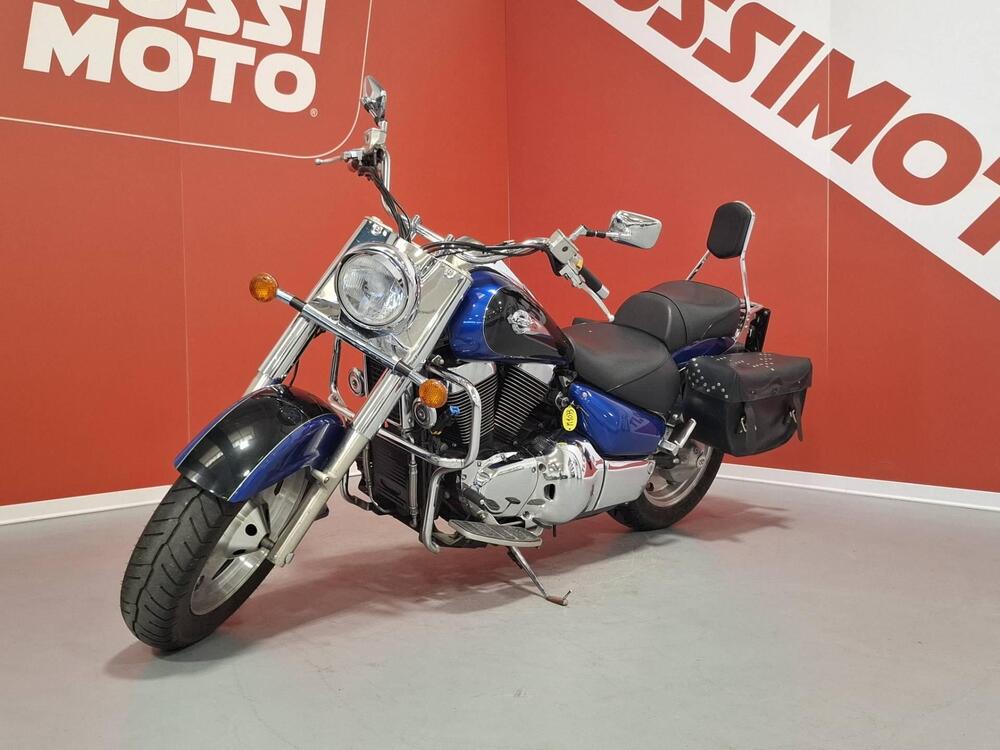 Suzuki VL Intruder 1500 (7)