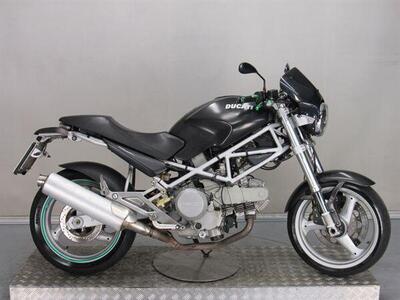 Ducati Monster 600 Dark (1998 - 01) usata