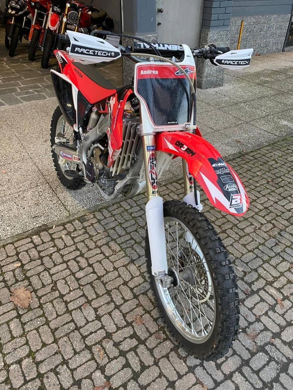 Honda CRF 250 R (2007) (6)