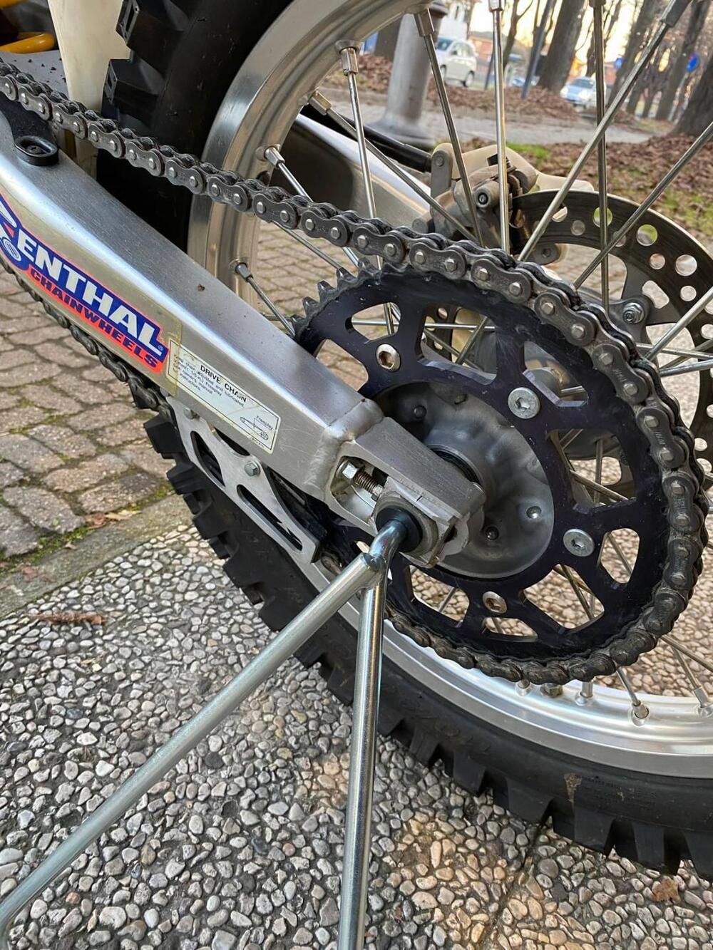 Honda CRF 250 R (2007) (9)