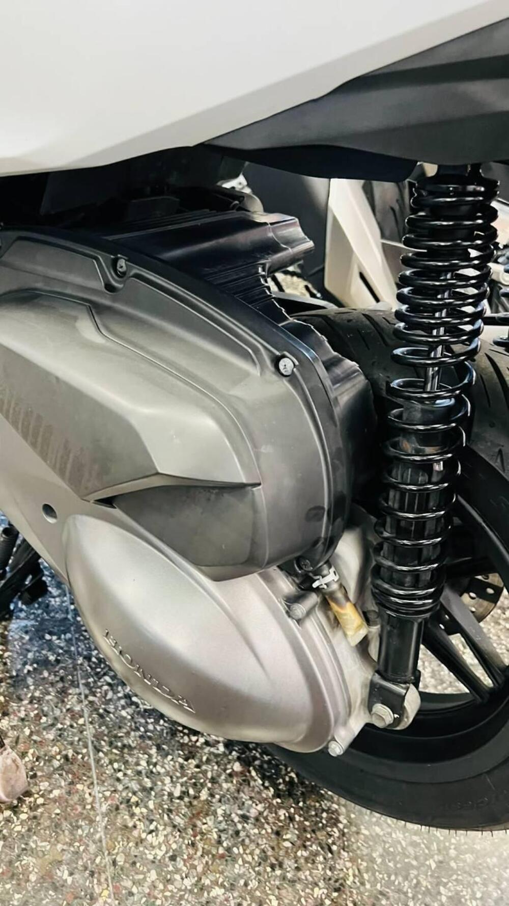 Honda Forza 300 ABS (2018 - 20) (2)