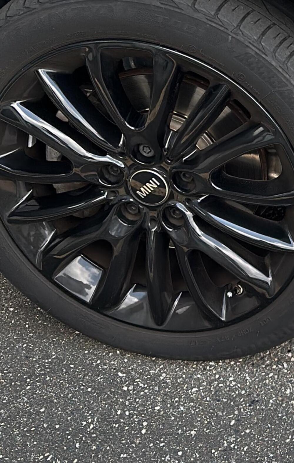 MINI Mini Clubman usata a Torino (12)