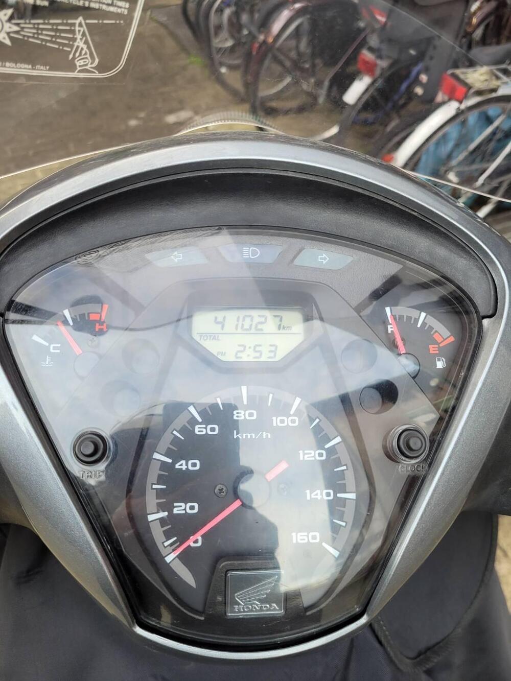 Honda SH 150 i ABS (2013 - 16) (4)