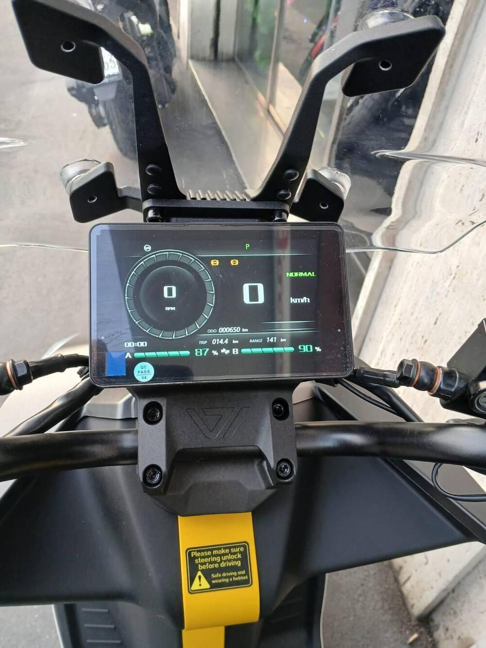 VMoto CPx Explorer (2024 - 25) (4)