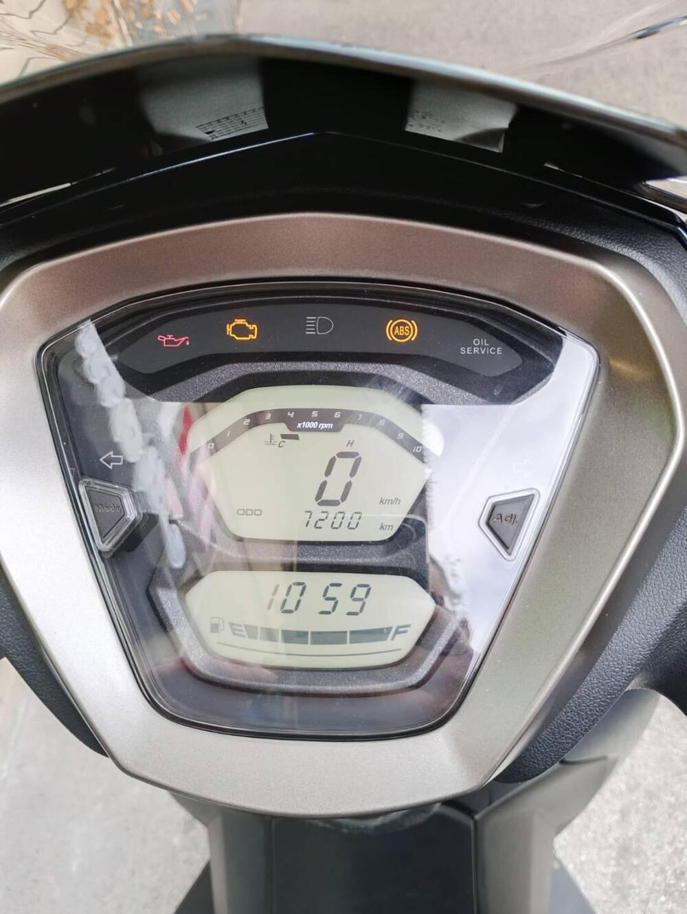 Kymco Agility 300i Noodoe (2021 - 24) (4)