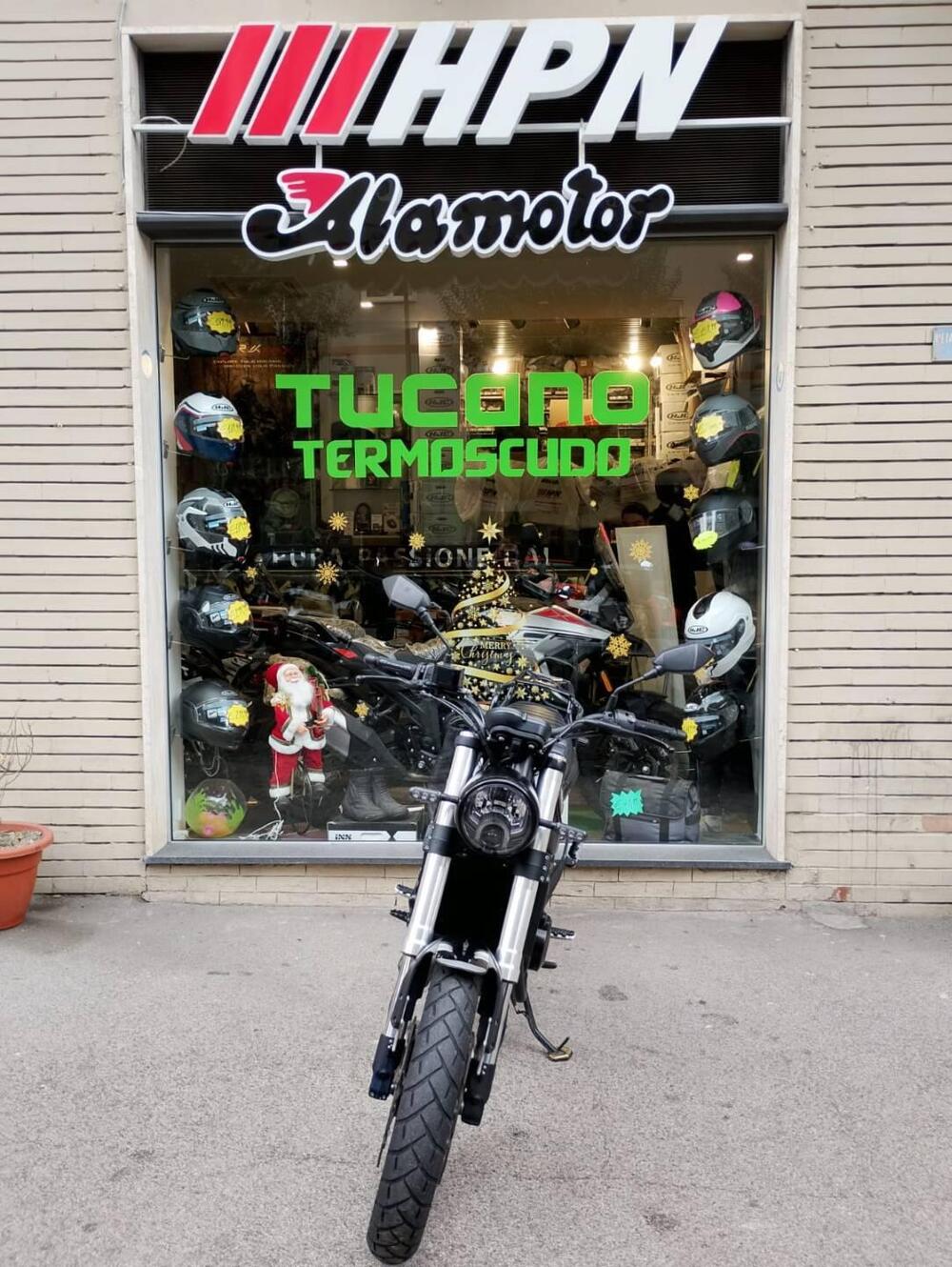 Benelli Leoncino 500 (2021 - 25)