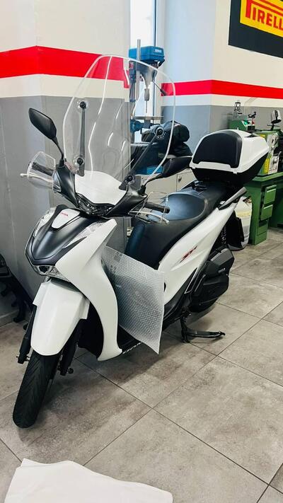 Honda SH 125i Sport (2024 - 25) usata