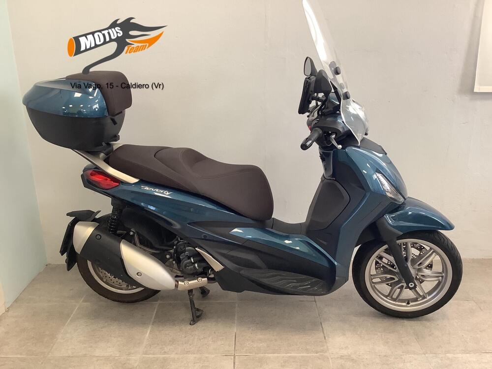 Piaggio Beverly 300 ABS-ASR (2021 - 25)