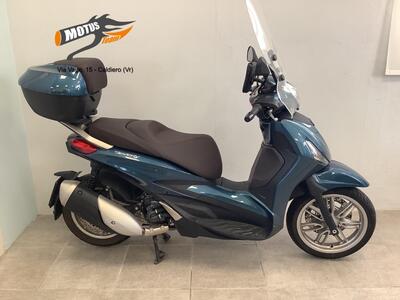 Piaggio Beverly 300 ABS-ASR (2021 - 25) usata