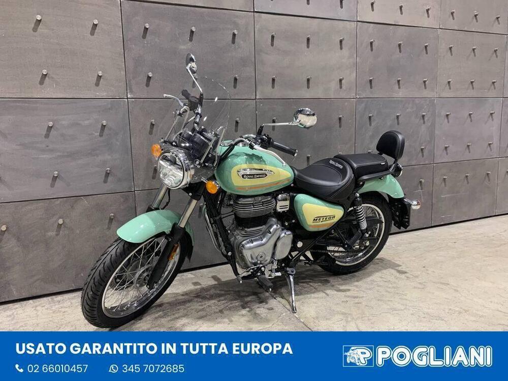 Royal Enfield Meteor 350 Stellar (2021 - 25) (3)