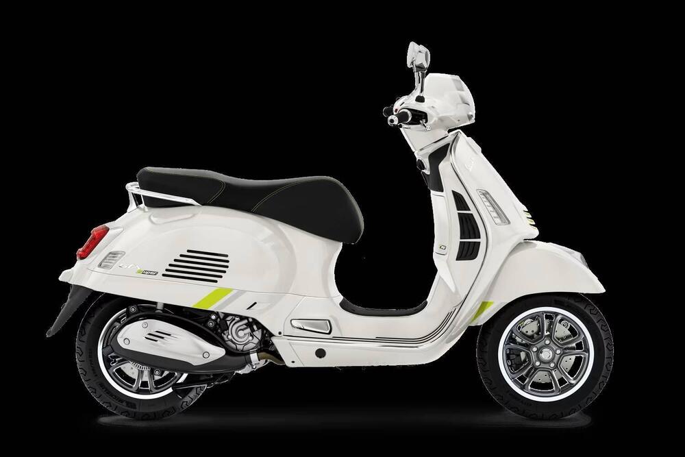 Vespa GTS 310 Super Tech (2025) (2)