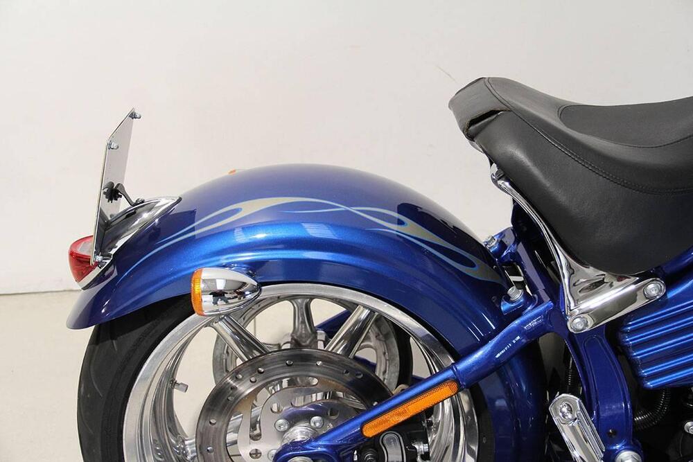 Harley-Davidson 1584 Rocker C (2009 - 11) - FXCWC (4)