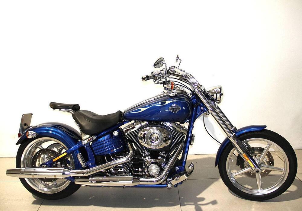 Harley-Davidson 1584 Rocker C (2009 - 11) - FXCWC (5)