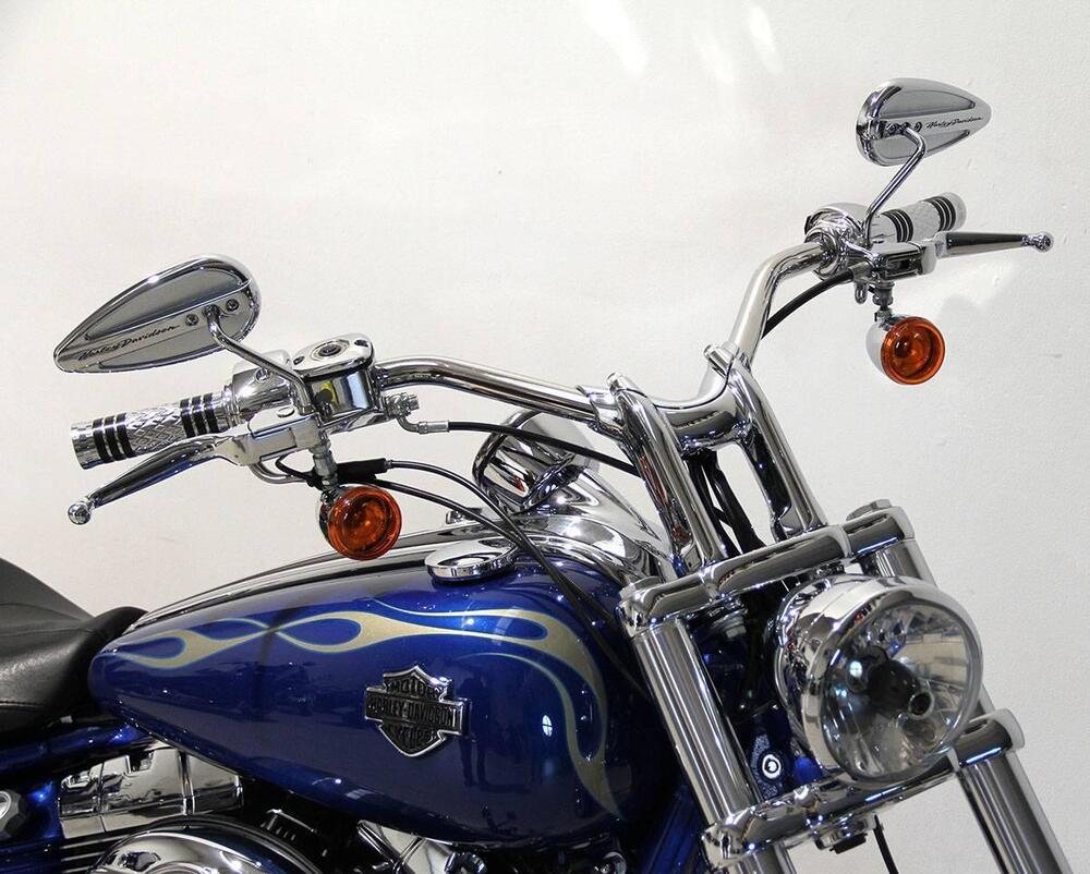 Harley-Davidson 1584 Rocker C (2009 - 11) - FXCWC (9)