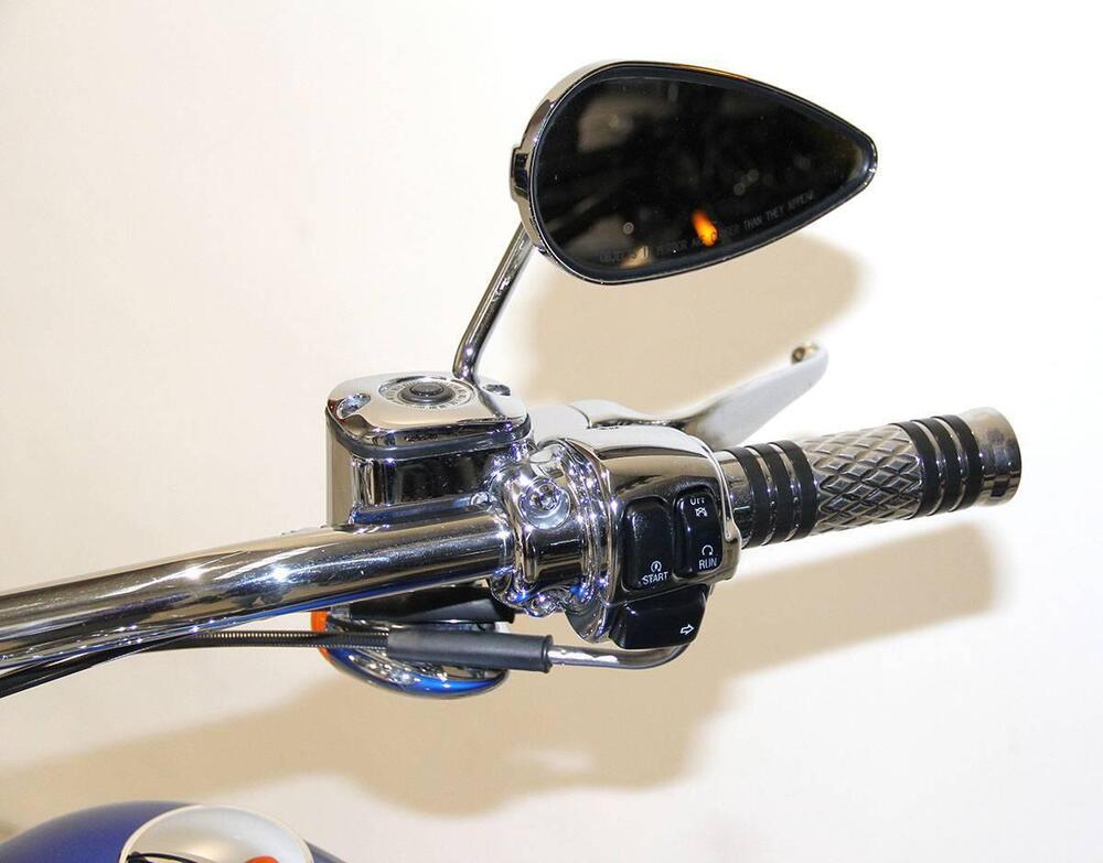 Harley-Davidson 1584 Rocker C (2009 - 11) - FXCWC (15)