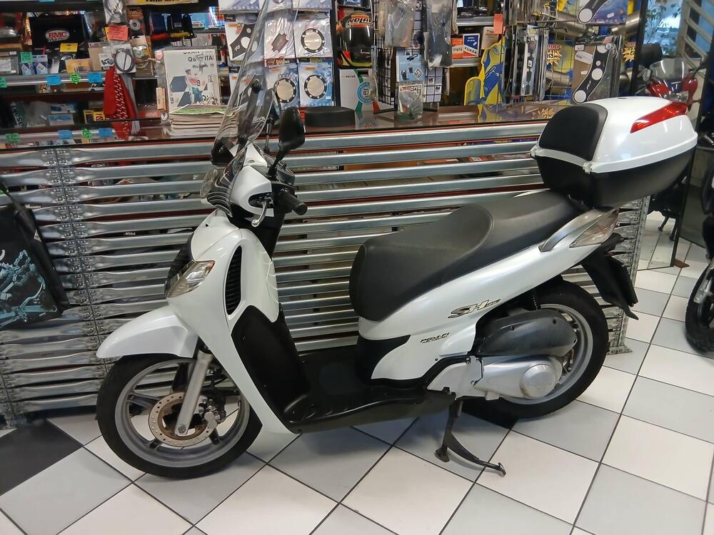 Honda SH 125 i (2005 - 08) (2)